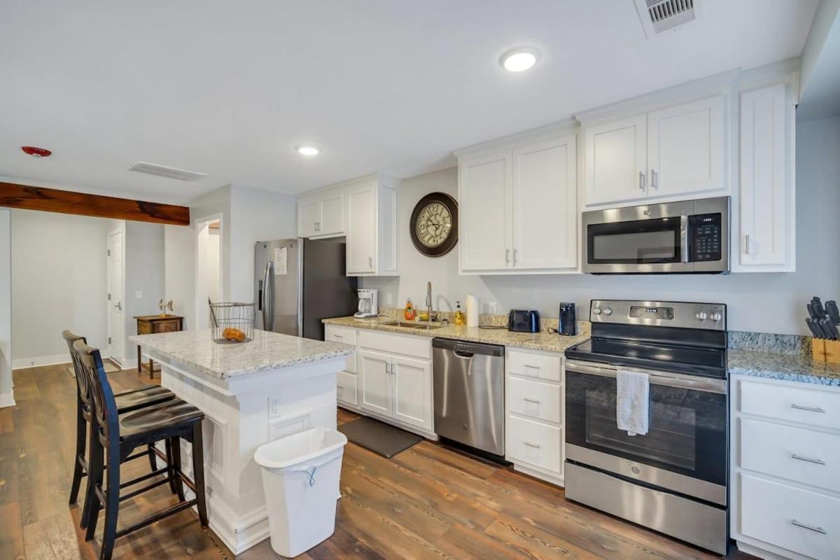 Apartmán Eagle Exec Loft In Downtown Statesboro Exteriér fotografie