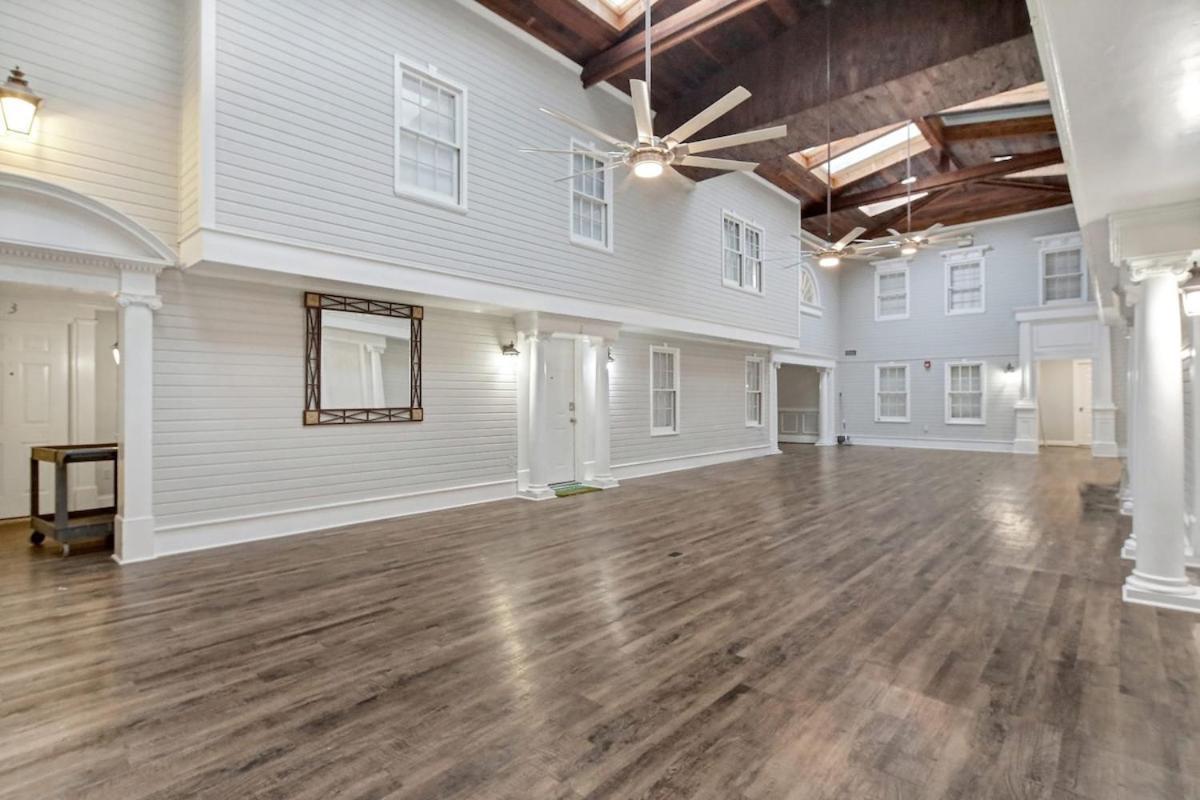 Apartmán Eagle Exec Loft In Downtown Statesboro Exteriér fotografie